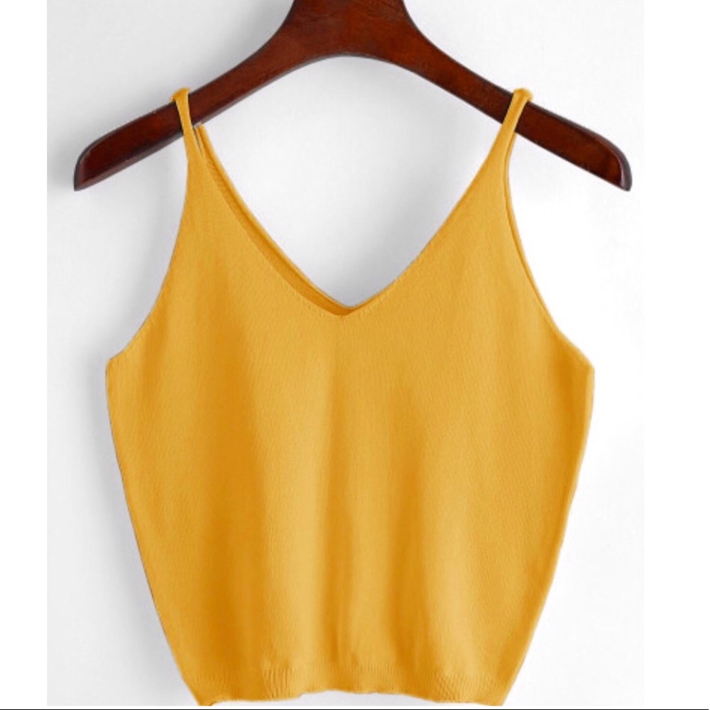 Yellow Crop - Picture 1 of 1